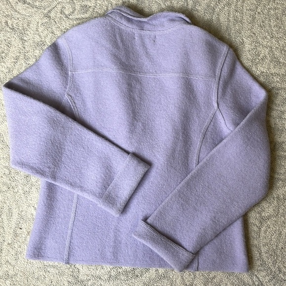 Woman’s Wool Mauve Sweater Size Medium Petite - Picture 5 of 5